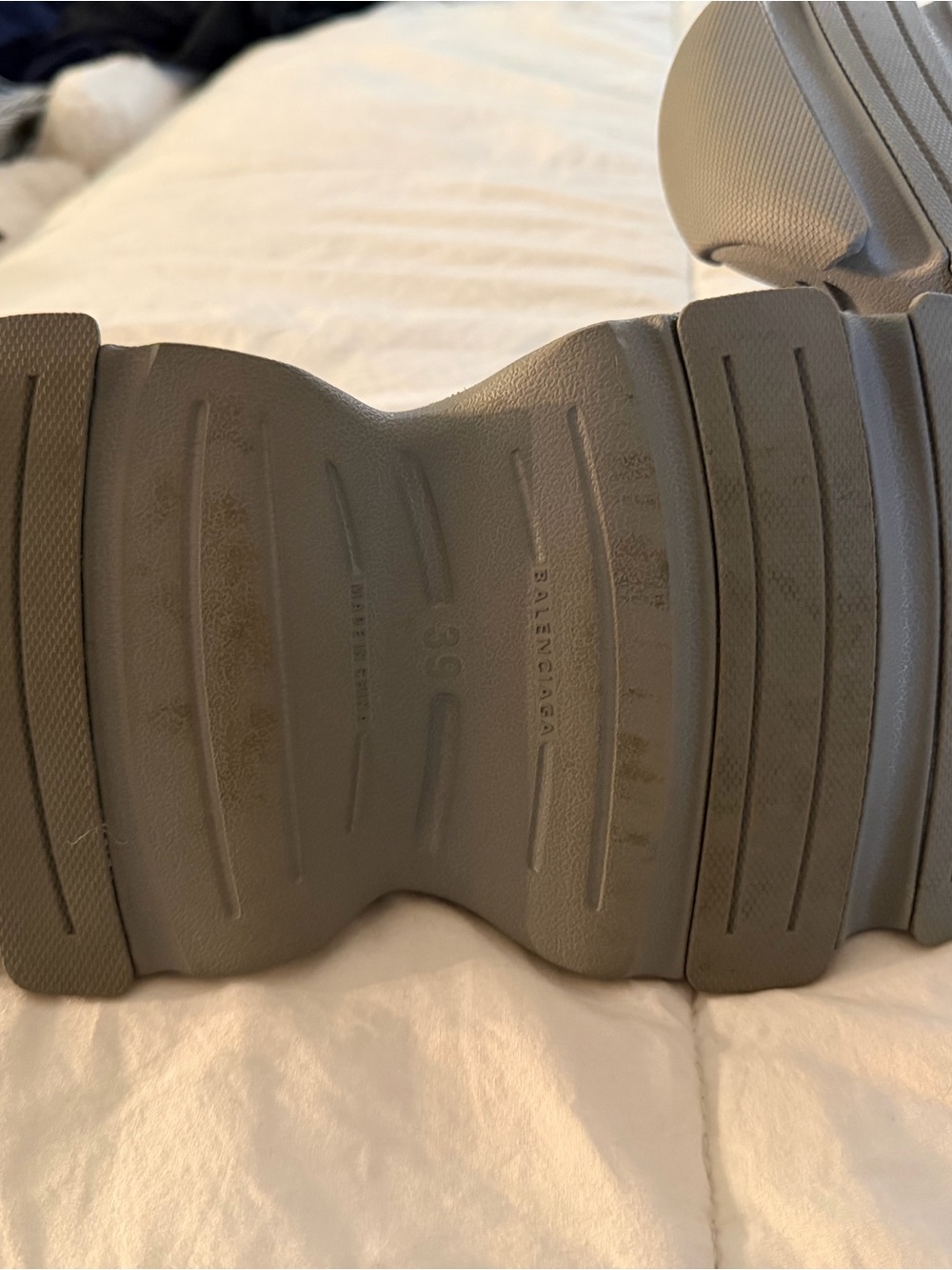 Balenciaga HD Mules - Picture 4 of 4